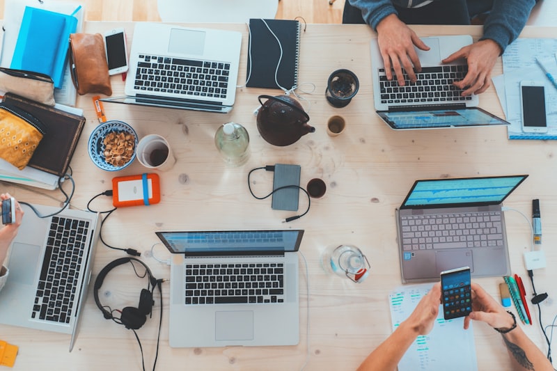 I built a remote work blog from scratch with zero prior experience. Looking for feedback and first u
